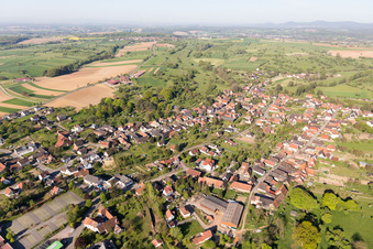 Enregistrement par drone de Preuschdorf dans le département Bas Rhin, France
