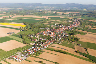 Vue aérienne de Forstheim dans le département Bas Rhin, France