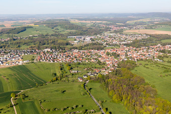Vue aérienne de Gundershoffen dans le département Bas Rhin, France