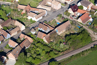 Uttenhoffen dans le département Bas Rhin, France du point de vue du drone