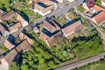 Vue aérienne de Restaurant Jardins de la Ferme Bleue à Uttenhoffen dans le département Bas Rhin, France