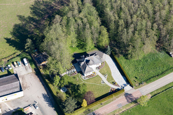 Image drone de Zinswiller dans le département Bas Rhin, France