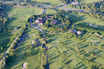 Vue aérienne de Quartier Beiertheim-Bulach in Karlsruhe dans le département Bade-Wurtemberg, Allemagne