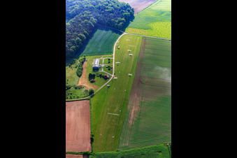 Aérodrome UL Burgebrach à le quartier Grasmannsdorf in Burgebrach dans le département Bavière, Allemagne d'en haut