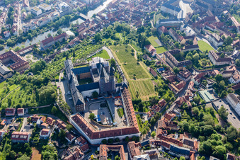 Vue aérienne de Monastère de Michaelsberg à Bamberg dans le département Bavière, Allemagne