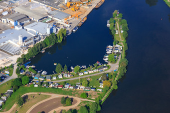 Vue aérienne de Port de plaisance sur le Main du Motor and Sailing Club Coburg eV et de l'Association de ski nautique et de loisirs de Trosdorf eV à le quartier Trosdorf in Bischberg dans le département Bavière, Allemagne