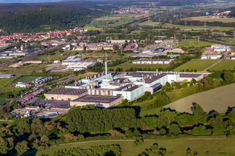 Vue aérienne de Papeterie Palm GmbH & Co. | Usine Eltmann à le quartier Limbach in Eltmann dans le département Bavière, Allemagne