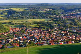 Vue aérienne de Vue du nord à le quartier Gleisenau in Ebelsbach dans le département Bavière, Allemagne