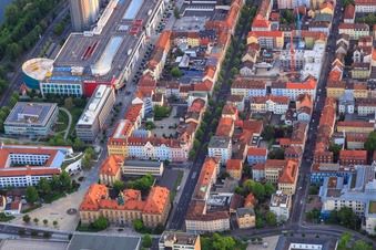 Vue aérienne de Luitpoldstr à Schweinfurt dans le département Bavière, Allemagne