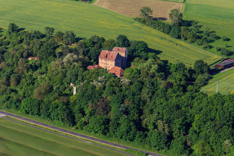 Château de Klingenberg à Wipfeld dans le département Bavière, Allemagne d'en haut