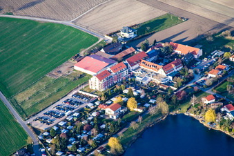 Vue aérienne de Hôtel Binshof am Binsfeld à Speyer dans le département Rhénanie-Palatinat, Allemagne