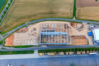 Vue aérienne de Chantier de construction du nouveau Südpfalzwerkstatt à Offenbach an der Queich dans le département Rhénanie-Palatinat, Allemagne