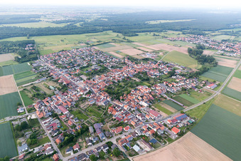 Ottersheim bei Landau dans le département Rhénanie-Palatinat, Allemagne vue du ciel