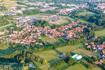 Quartier Altenstadt in Wissembourg dans le département Bas Rhin, France d'un drone