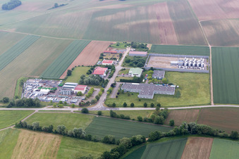 Niederlauterbach dans le département Bas Rhin, France vue du ciel