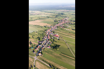 Forstheim dans le département Bas Rhin, France depuis l'avion