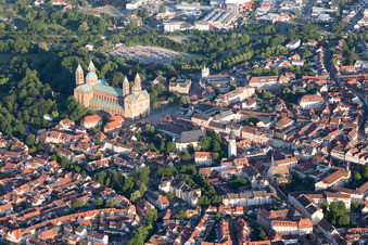 Photographie aérienne de Construction de l'église de la cathédrale de la cathédrale à Speyer à Speyer dans le département Rhénanie-Palatinat, Allemagne