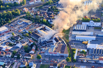 Vue oblique de Incendie majeur à Speyer dans le département Rhénanie-Palatinat, Allemagne