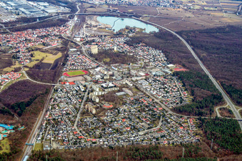 Vue aérienne de Dorschberg vu du nord-ouest à Wörth am Rhein dans le département Rhénanie-Palatinat, Allemagne