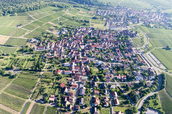 Quartier Schweigen in Schweigen-Rechtenbach dans le département Rhénanie-Palatinat, Allemagne depuis l'avion