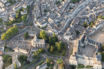 Image drone de Blois dans le département Loir et Cher, France