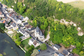 Saint-Rimay dans le département Loir et Cher, France du point de vue du drone