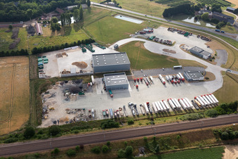 Vue aérienne de Saint-Amand-Longpré dans le département Loir et Cher, France