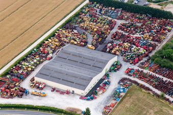 Talcy dans le département Loir et Cher, France vu d'un drone