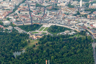 Photographie aérienne de Parc du Château à le quartier Innenstadt-West in Karlsruhe dans le département Bade-Wurtemberg, Allemagne