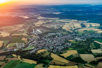 Vue aérienne de Quartier Wössingen in Walzbachtal dans le département Bade-Wurtemberg, Allemagne