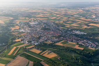 Vue aérienne de Du nord-ouest à Markgröningen dans le département Bade-Wurtemberg, Allemagne