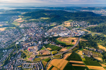 Vue aérienne de Vue des rues et des maisons dans les quartiers résidentiels à Winnenden dans le département Bade-Wurtemberg, Allemagne