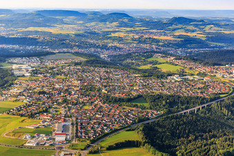 Vue aérienne de Vue de la ville depuis le nord à Mutlangen dans le département Bade-Wurtemberg, Allemagne
