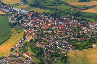 Vue aérienne de Banlieue du nord à Neresheim dans le département Bade-Wurtemberg, Allemagne