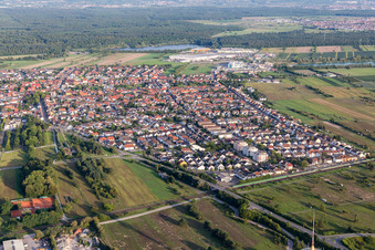 Vue aérienne de Quartier Wiesental in Waghäusel dans le département Bade-Wurtemberg, Allemagne