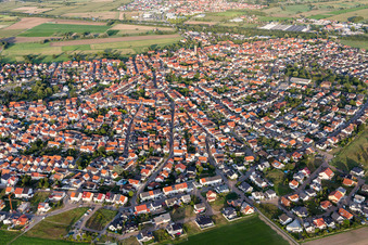 Vue aérienne de Quartier Sankt Leon in St. Leon-Rot dans le département Bade-Wurtemberg, Allemagne