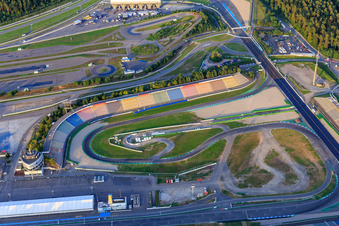 Photographie aérienne de Tribune principale du Hockenheimring Bade-Wurtemberg à Hockenheim dans le département Bade-Wurtemberg, Allemagne
