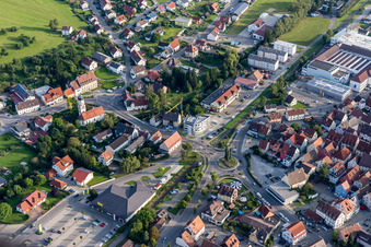 Vue aérienne de Zone industrielle et commerciale Industriestraße à Meßkirch dans le département Bade-Wurtemberg, Allemagne