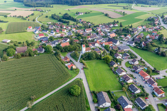 Vue aérienne de Saint Rémi du nord à le quartier Sentenhart in Wald dans le département Bade-Wurtemberg, Allemagne