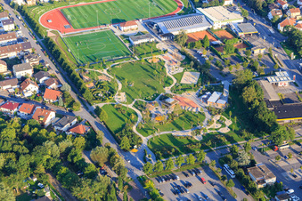 Vue aérienne de Alla hop! Complexe et parc des citoyens Hemsbach à Hemsbach dans le département Bade-Wurtemberg, Allemagne