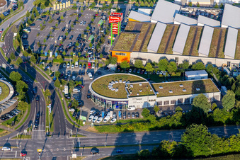 Vue aérienne de Concessionnaire automobile Auto Knapp GmbH à Weinheim dans le département Bade-Wurtemberg, Allemagne