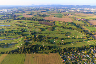 Photographie aérienne de Terrain de golf Heddesheim Gut Neuzenhof à Heddesheim dans le département Bade-Wurtemberg, Allemagne