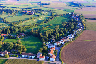 Vue aérienne de Neuzenlache à Viernheim dans le département Hesse, Allemagne