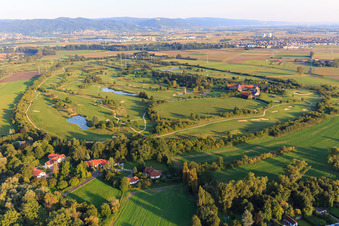 Terrain de golf Heddesheim Gut Neuzenhof à Heddesheim dans le département Bade-Wurtemberg, Allemagne vue d'en haut