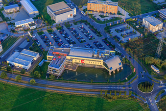 Vue d'oiseau de Salle de remise en forme Pfitzenmeier Premium Resort Bensheim à Bensheim dans le département Hesse, Allemagne