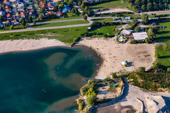 Vue aérienne de École de surf Biblis à Riedsee à Biblis dans le département Hesse, Allemagne