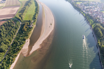 Quartier Rheindürkheim in Worms dans le département Rhénanie-Palatinat, Allemagne vue d'en haut