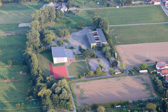 Quartier Ingenheim in Billigheim-Ingenheim dans le département Rhénanie-Palatinat, Allemagne vue du ciel