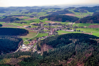 Vue aérienne de De l'est à le quartier Affolterbach in Wald-Michelbach dans le département Hesse, Allemagne