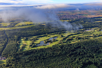 Photographie aérienne de Terrain de golf Landgut Dreihof - GOLF absolu à le quartier Dreihof in Essingen dans le département Rhénanie-Palatinat, Allemagne